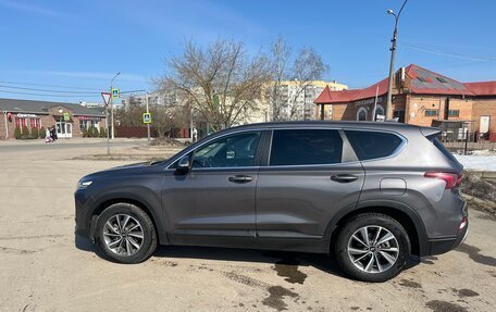 Hyundai Santa Fe IV, 2018 год, 2 550 000 рублей, 3 фотография