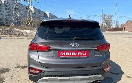 Hyundai Santa Fe IV, 2018 год, 2 550 000 рублей, 4 фотография