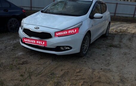 KIA cee'd III, 2013 год, 820 000 рублей, 24 фотография