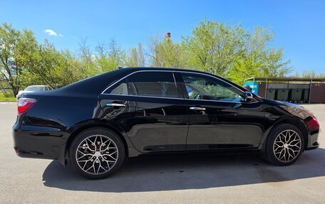 Toyota Camry, 2017 год, 2 320 000 рублей, 6 фотография