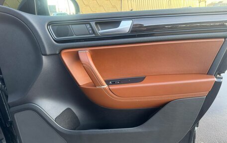 Volkswagen Touareg III, 2014 год, 2 300 000 рублей, 29 фотография