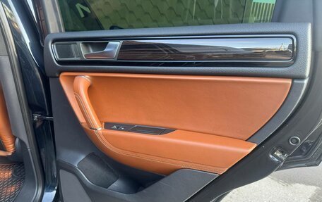 Volkswagen Touareg III, 2014 год, 2 300 000 рублей, 28 фотография