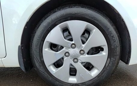 KIA Rio III рестайлинг, 2015 год, 789 000 рублей, 22 фотография