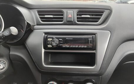 KIA Rio III рестайлинг, 2015 год, 789 000 рублей, 18 фотография