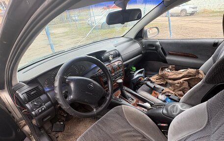 Opel Omega B, 1999 год, 65 000 рублей, 10 фотография