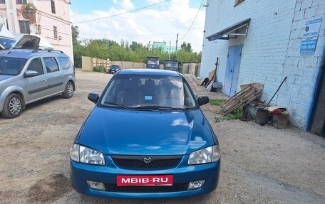Mazda 323, 1998 год, 250 000 рублей, 1 фотография