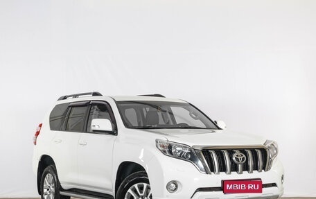 Toyota Land Cruiser Prado 150 рестайлинг 2, 2015 год, 3 649 000 рублей, 1 фотография