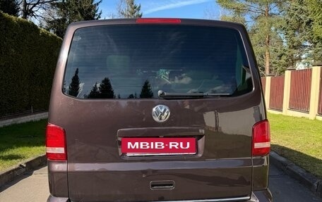 Volkswagen Multivan T5, 2010 год, 2 050 000 рублей, 5 фотография