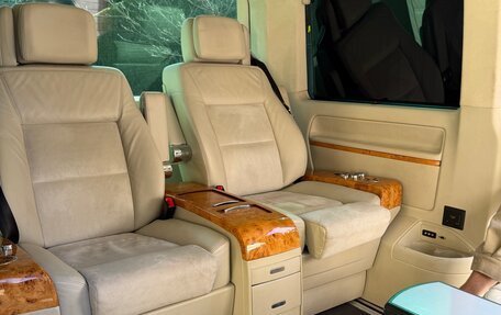 Volkswagen Multivan T5, 2010 год, 2 050 000 рублей, 14 фотография