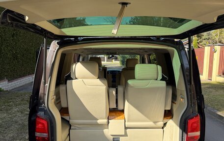 Volkswagen Multivan T5, 2010 год, 2 050 000 рублей, 11 фотография