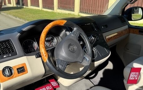 Volkswagen Multivan T5, 2010 год, 2 050 000 рублей, 8 фотография