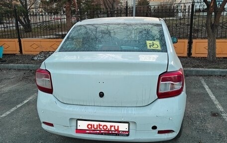 Renault Logan II, 2018 год, 335 000 рублей, 6 фотография