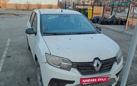 Renault Logan II, 2018 год, 335 000 рублей, 8 фотография