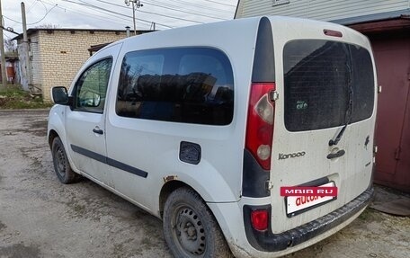 Renault Kangoo II рестайлинг, 2009 год, 400 000 рублей, 3 фотография