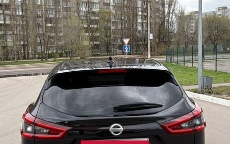 Nissan Qashqai, 2021 год, 2 100 000 рублей, 2 фотография