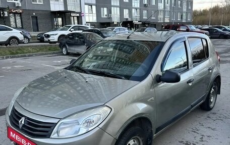 Renault Sandero I, 2010 год, 260 000 рублей, 3 фотография