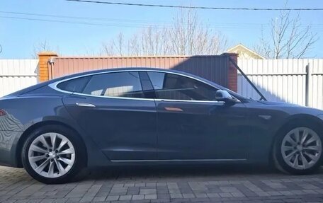 Tesla Model S I, 2016 год, 3 000 000 рублей, 2 фотография