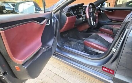 Tesla Model S I, 2016 год, 3 000 000 рублей, 8 фотография