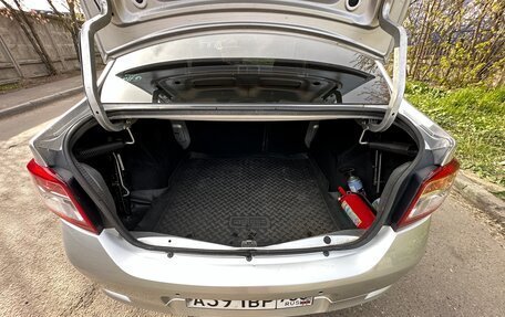 Renault Logan II, 2014 год, 550 000 рублей, 10 фотография