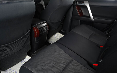 Toyota Land Cruiser Prado 150 рестайлинг 2, 2015 год, 3 649 000 рублей, 9 фотография