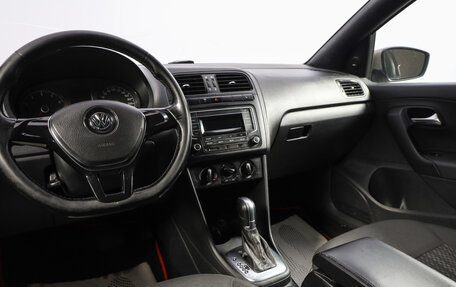 Volkswagen Polo VI (EU Market), 2017 год, 929 000 рублей, 9 фотография