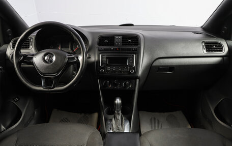 Volkswagen Polo VI (EU Market), 2017 год, 929 000 рублей, 11 фотография