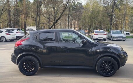 Nissan Juke II, 2012 год, 900 000 рублей, 25 фотография