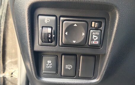 Nissan Juke II, 2012 год, 900 000 рублей, 22 фотография