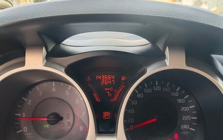 Nissan Juke II, 2012 год, 900 000 рублей, 24 фотография