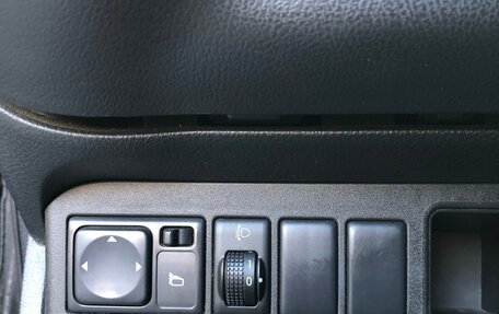 Nissan Note II рестайлинг, 2008 год, 650 000 рублей, 38 фотография