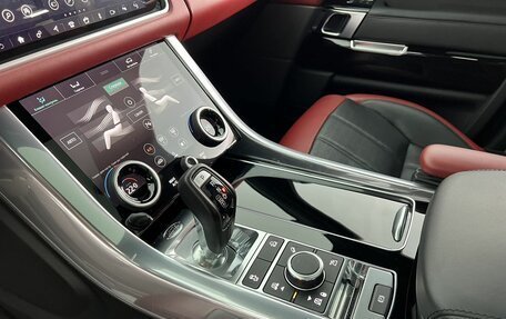 Land Rover Range Rover Sport II, 2018 год, 7 490 000 рублей, 17 фотография