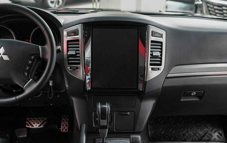 Mitsubishi Pajero IV, 2014 год, 2 150 000 рублей, 11 фотография