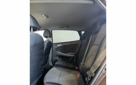 Hyundai Solaris II рестайлинг, 2015 год, 1 299 000 рублей, 10 фотография