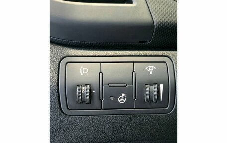 Hyundai Solaris II рестайлинг, 2015 год, 1 299 000 рублей, 14 фотография