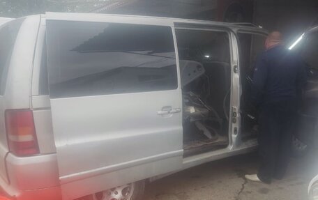 Mercedes-Benz Vito, 2003 год, 70 000 рублей, 3 фотография