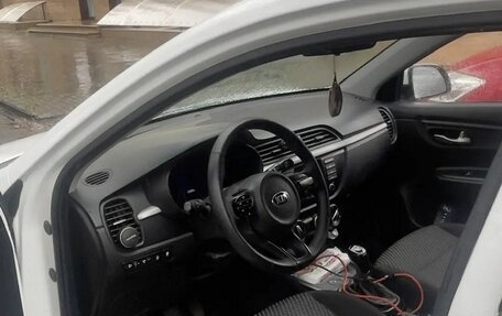 KIA Rio IV, 2019 год, 850 000 рублей, 6 фотография