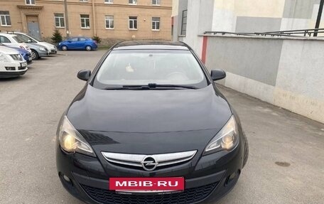 Opel Astra J, 2011 год, 700 000 рублей, 2 фотография