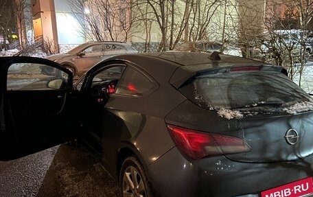 Opel Astra J, 2011 год, 700 000 рублей, 10 фотография