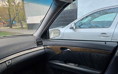 Mercedes-Benz E-Класс, 2003 год, 400 000 рублей, 9 фотография