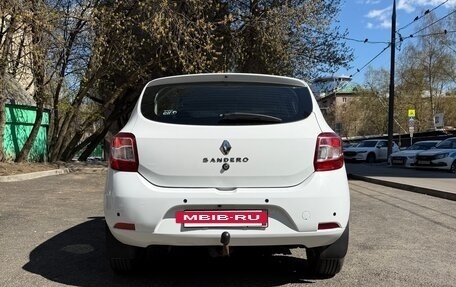 Renault Sandero II рестайлинг, 2015 год, 700 000 рублей, 5 фотография