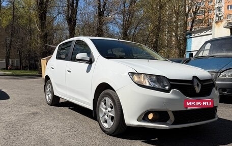 Renault Sandero II рестайлинг, 2015 год, 700 000 рублей, 3 фотография