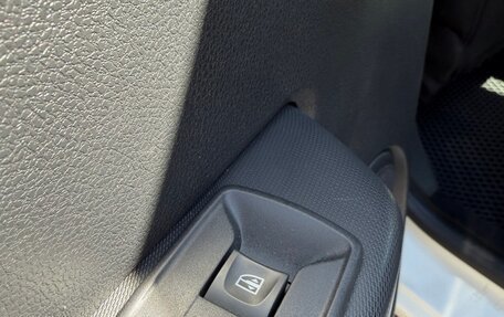 Renault Sandero II рестайлинг, 2015 год, 700 000 рублей, 14 фотография