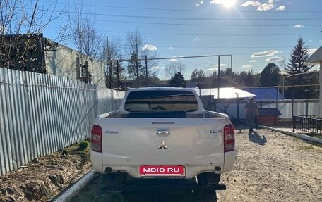 Mitsubishi L200 IV рестайлинг, 2017 год, 1 230 000 рублей, 3 фотография