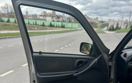 Chevrolet Niva I рестайлинг, 2011 год, 545 000 рублей, 11 фотография