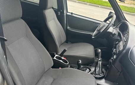 Chevrolet Niva I рестайлинг, 2011 год, 545 000 рублей, 12 фотография