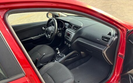 KIA Rio III рестайлинг, 2015 год, 750 000 рублей, 11 фотография