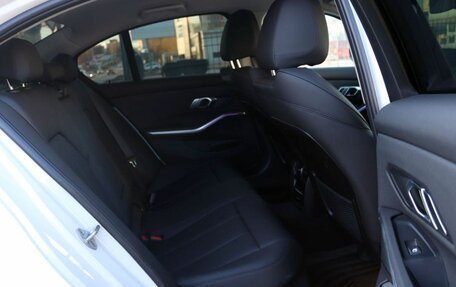 BMW 3 серия, 2020 год, 3 850 000 рублей, 12 фотография