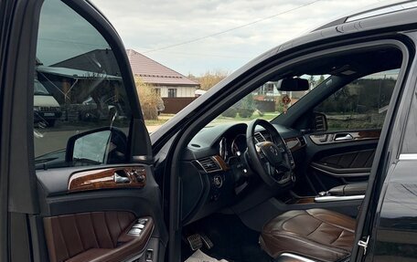 Mercedes-Benz GL-Класс, 2012 год, 2 600 000 рублей, 25 фотография