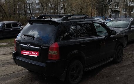 Hyundai Tucson III, 2007 год, 829 000 рублей, 3 фотография