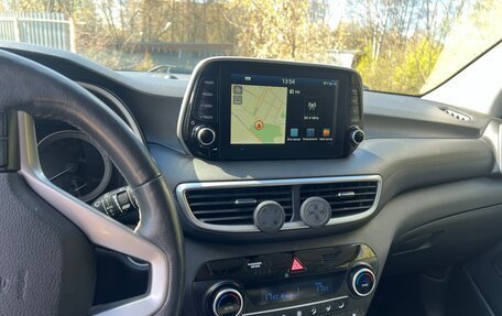 Hyundai Tucson III, 2019 год, 2 100 000 рублей, 8 фотография